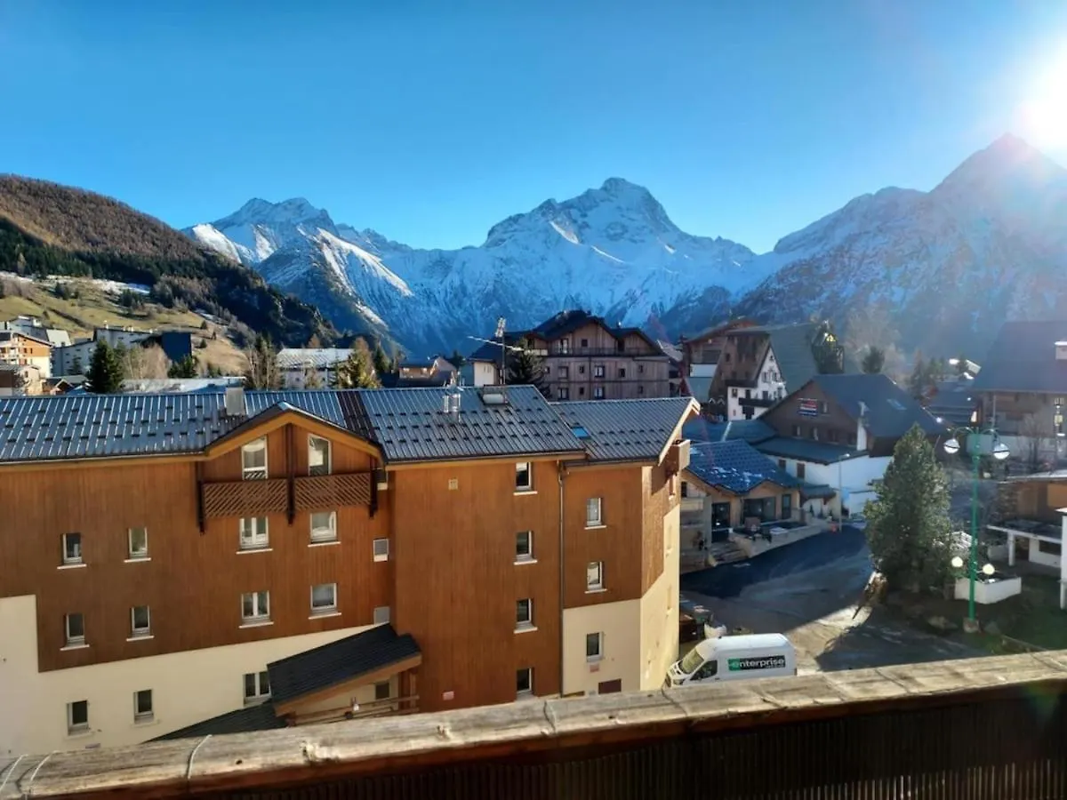 Exceptional Apartment With Mountain View Centre Station Les Deux Alpes
