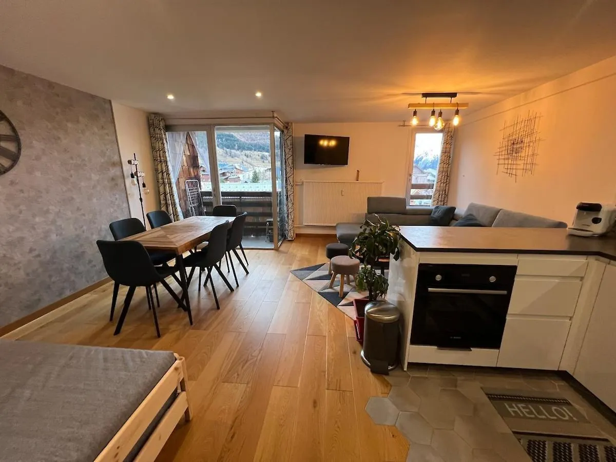 Exceptional Apartment With Mountain View Centre Station Les Deux Alpes
