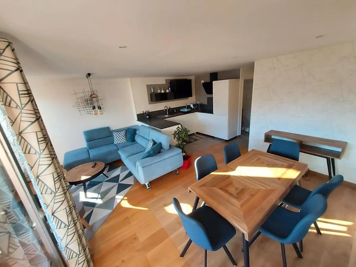 Exceptional Apartment With Mountain View Centre Station Les Deux Alpes